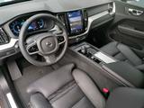 Volvo XC60 B4 D 2WD Plus Dark, 360° Kam. uvm. - Volvo XC60: 4.4