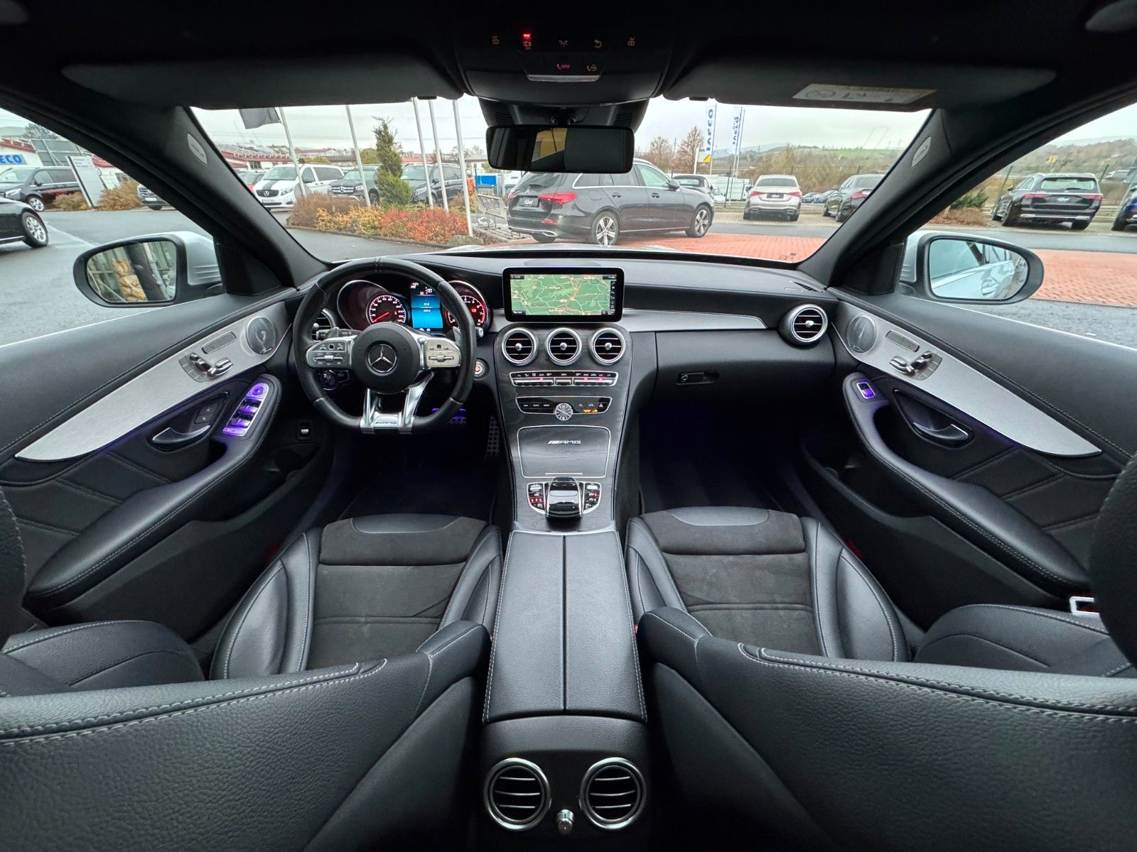 Fahrzeugabbildung Mercedes-Benz C 63 AMG T Pano+Burmester+Distr+Memory+RFK