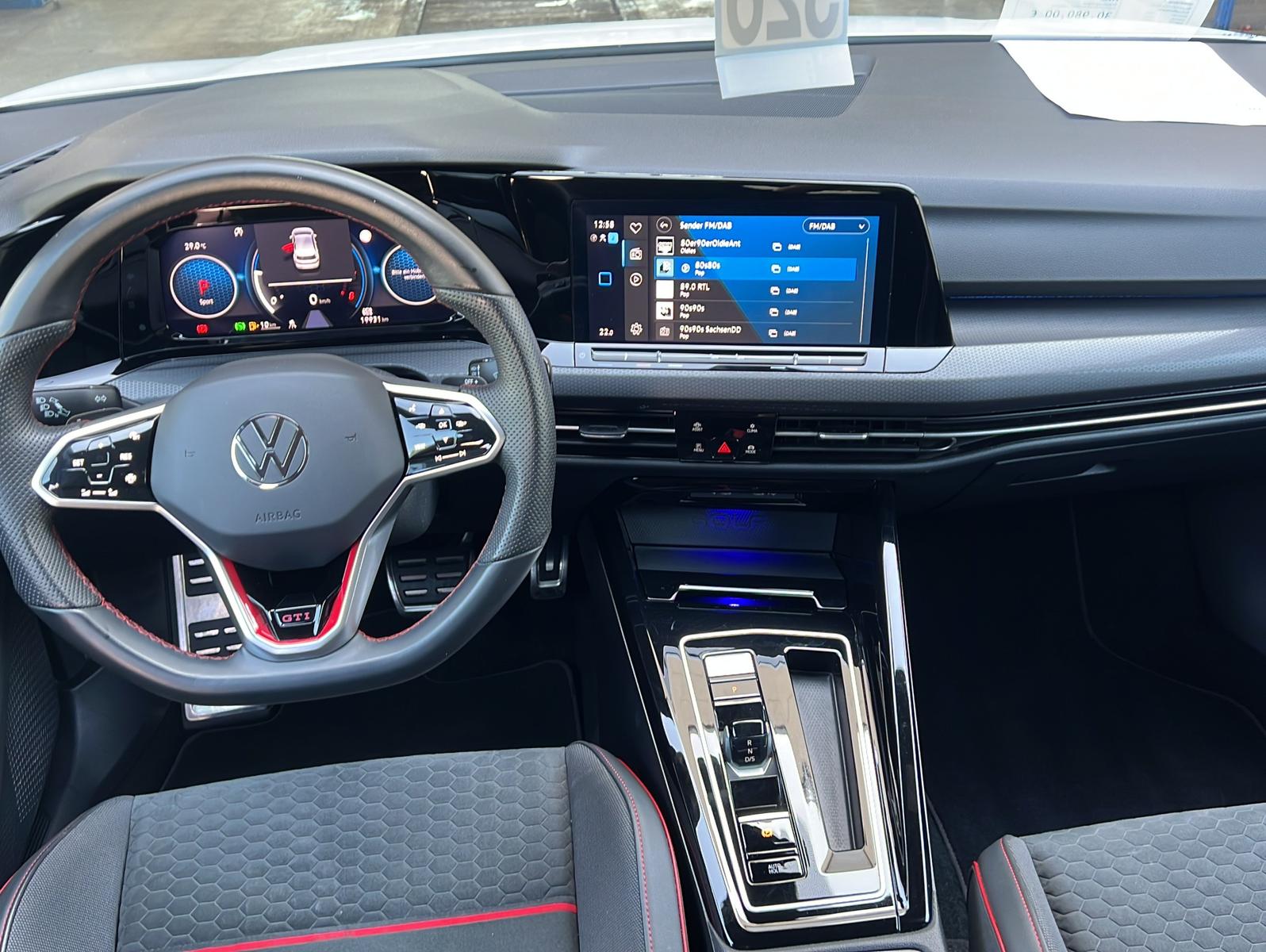 Volkswagen Golf 2.0 TSI GTI Clubsport*Navi*DAB*LED*KeyGo, миниатюра 3