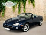 Jaguar XKR Cabrio Leder Tempomat Klima SHZ - gebrauchte Jaguar XKR aus dem Jahr 2002