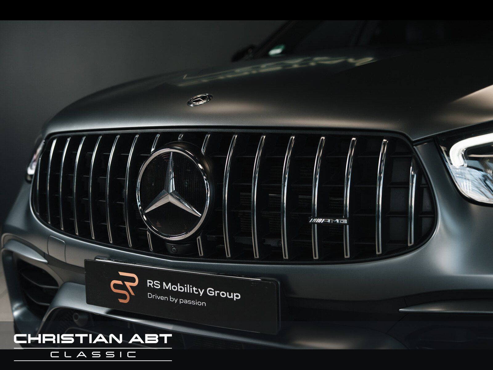 Fahrzeugabbildung Mercedes-Benz GLC 63 AMG 4Matic Burmester Pano designo