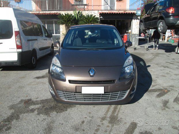 Renault Scenic 7 POSTI