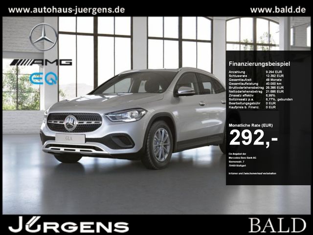 Mercedes-Benz GLA 200 d 4M Style/Navi/AHK/DAB/Temp/17''