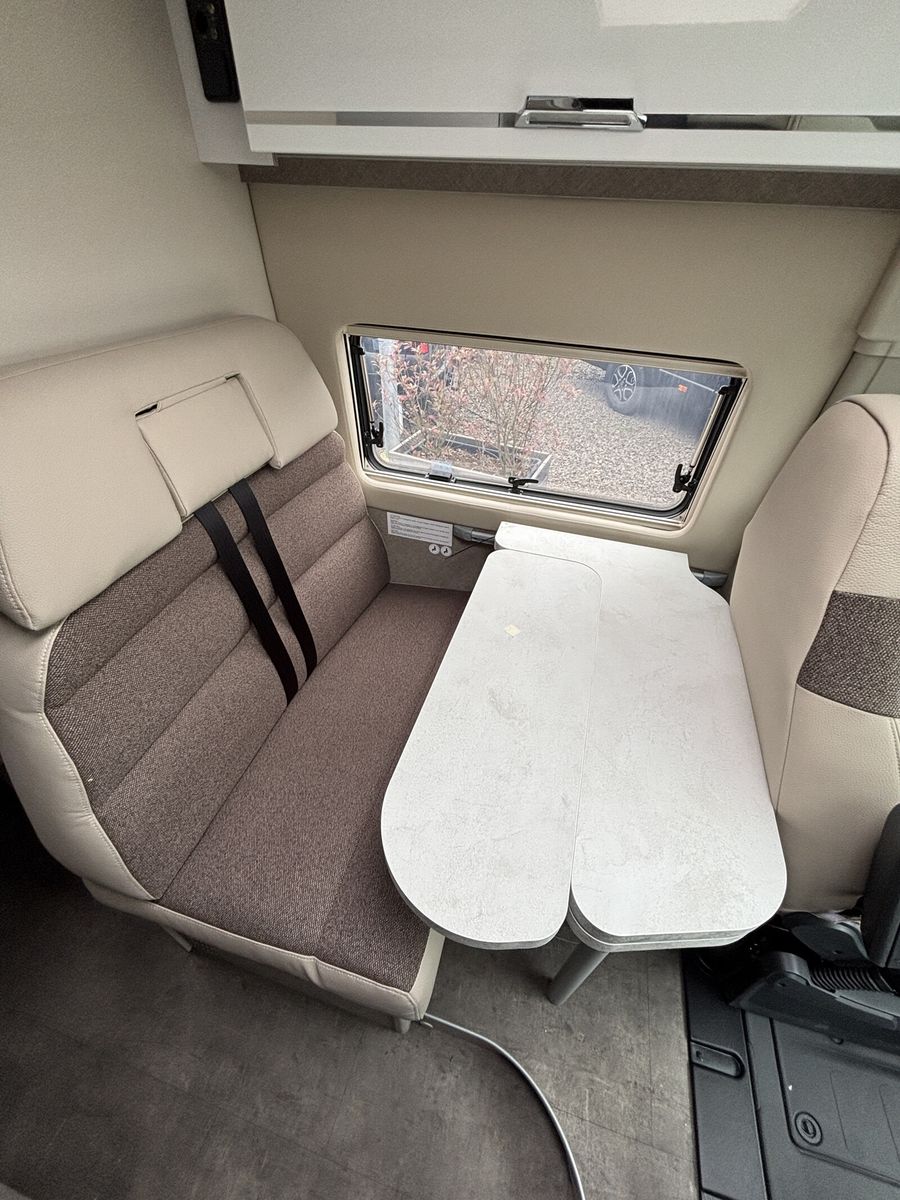 Fahrzeugabbildung Karmann Davis Lifestyle DA 590 LS Panorama + Automatik