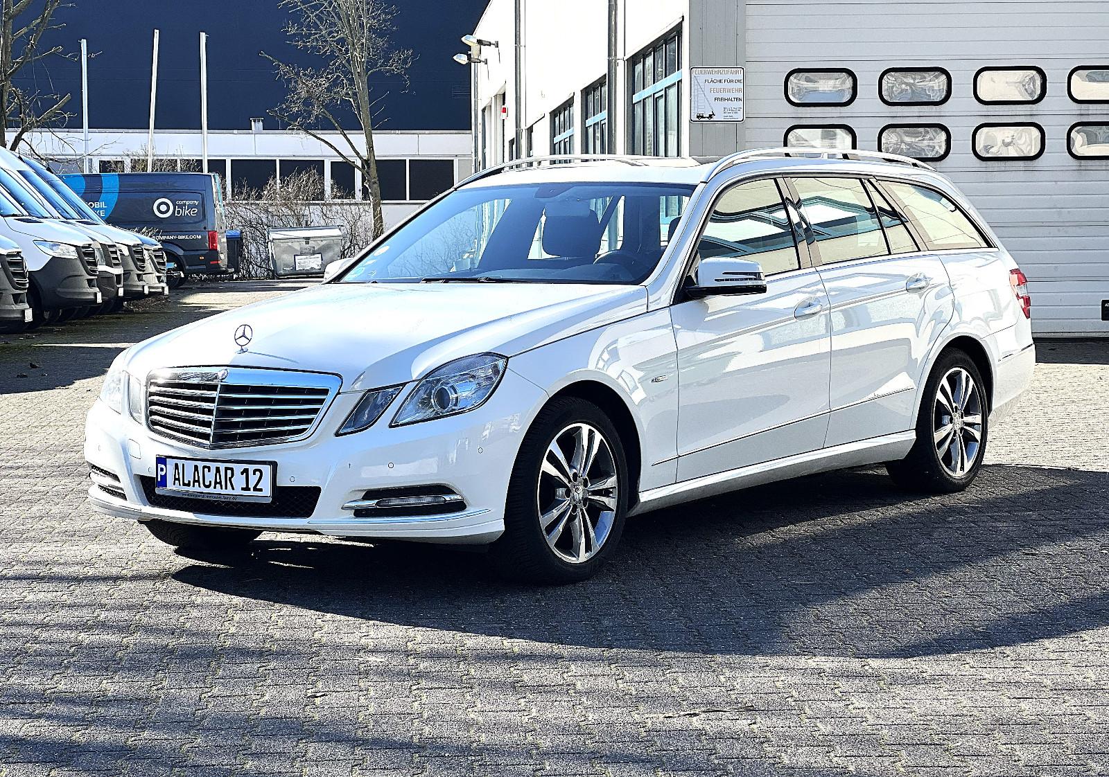 Mercedes-Benz E 220 E T-Modell E 220 CDI BlueEfficiency
