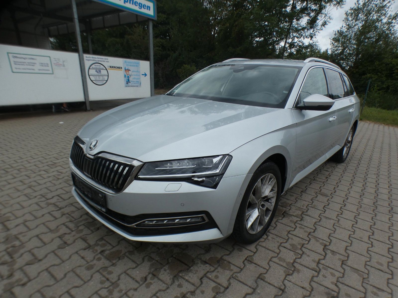 Skoda Skoda Superb Combi Style 4x4 2.0TDI DSG ACC Navi S