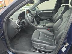 Fahrzeugabbildung Audi A3 Limousine 30 TDI sport PANO VIRTUAL LEDER NAV