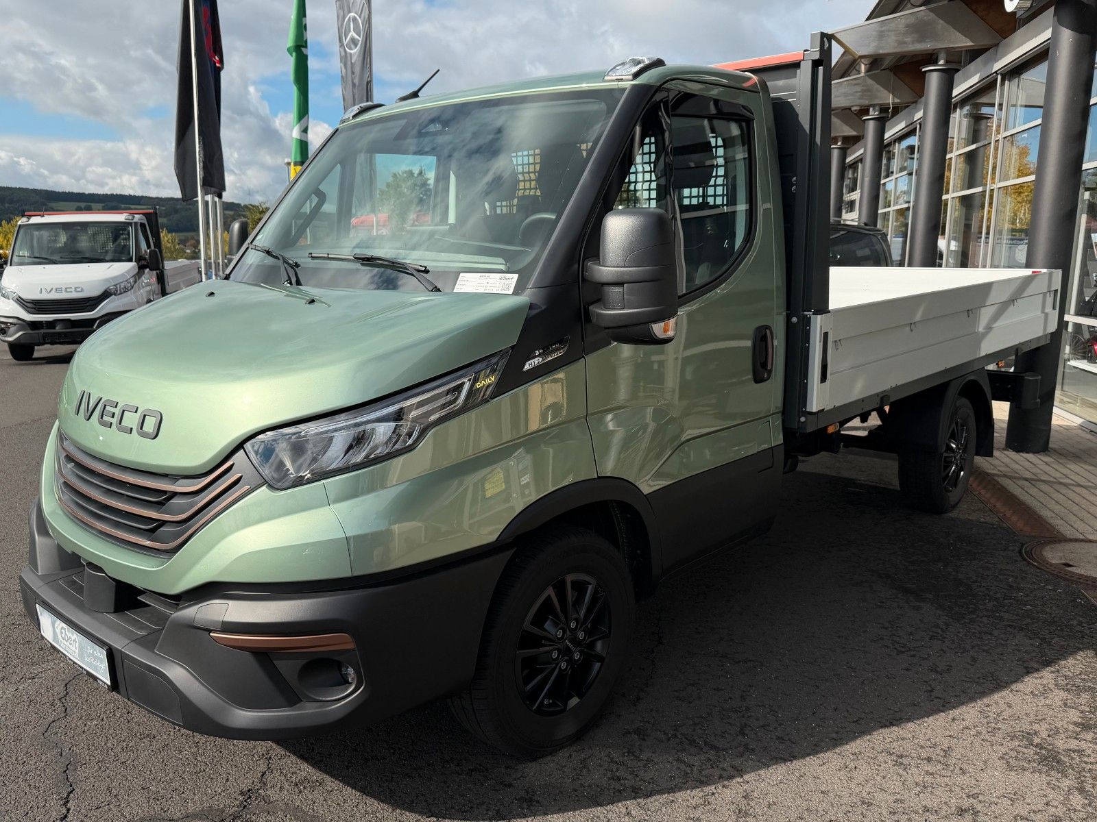 Fahrzeugabbildung Iveco Daily 35S14 A8 Pritsche *R.3450mm*AHK*Automatik
