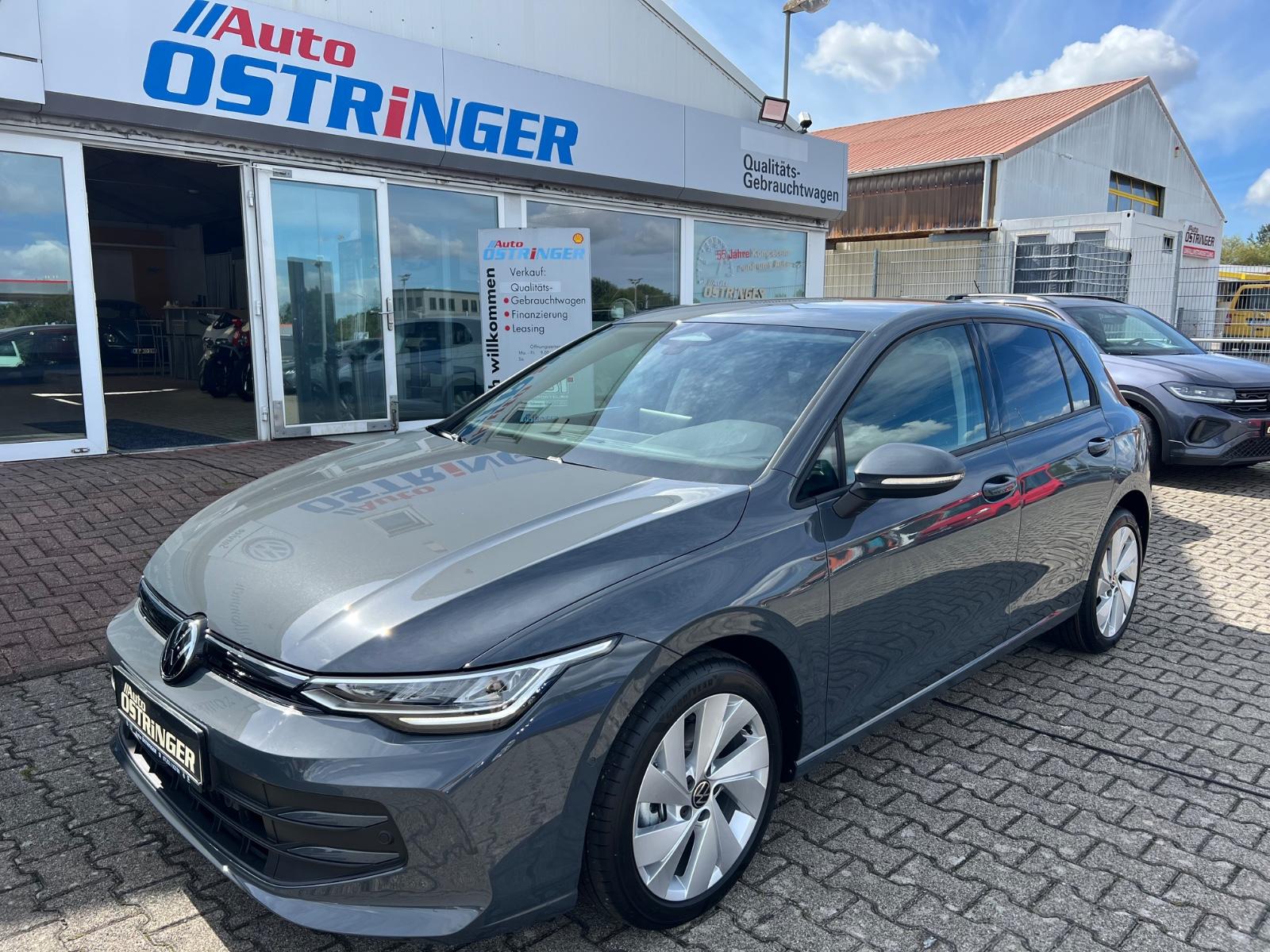 Volkswagen Golf VIII Life 1.5 TSI ACC Kamera