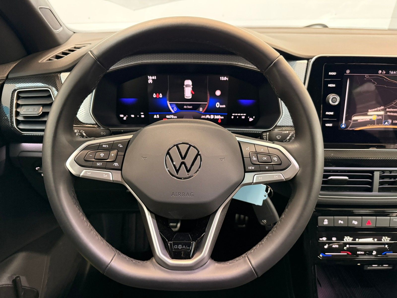 Fahrzeugabbildung Volkswagen T-Cross Goal 1.0 TSI AHK + LED + ACC + Allwetter