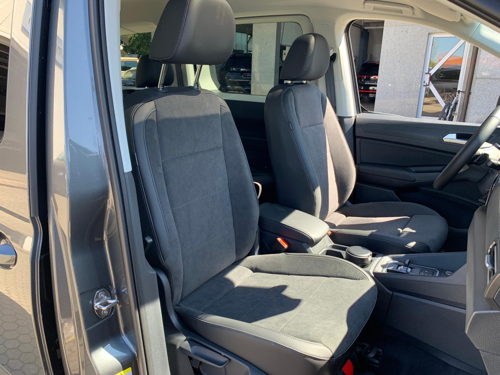Volkswagen Caddy Maxi Style Panorama AHK AppConnect Navi-Vo