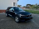 Volvo XC40 D3 Momentum Geartronic | 1.Hand | Unf - Gebrauchtwagen in Portugal