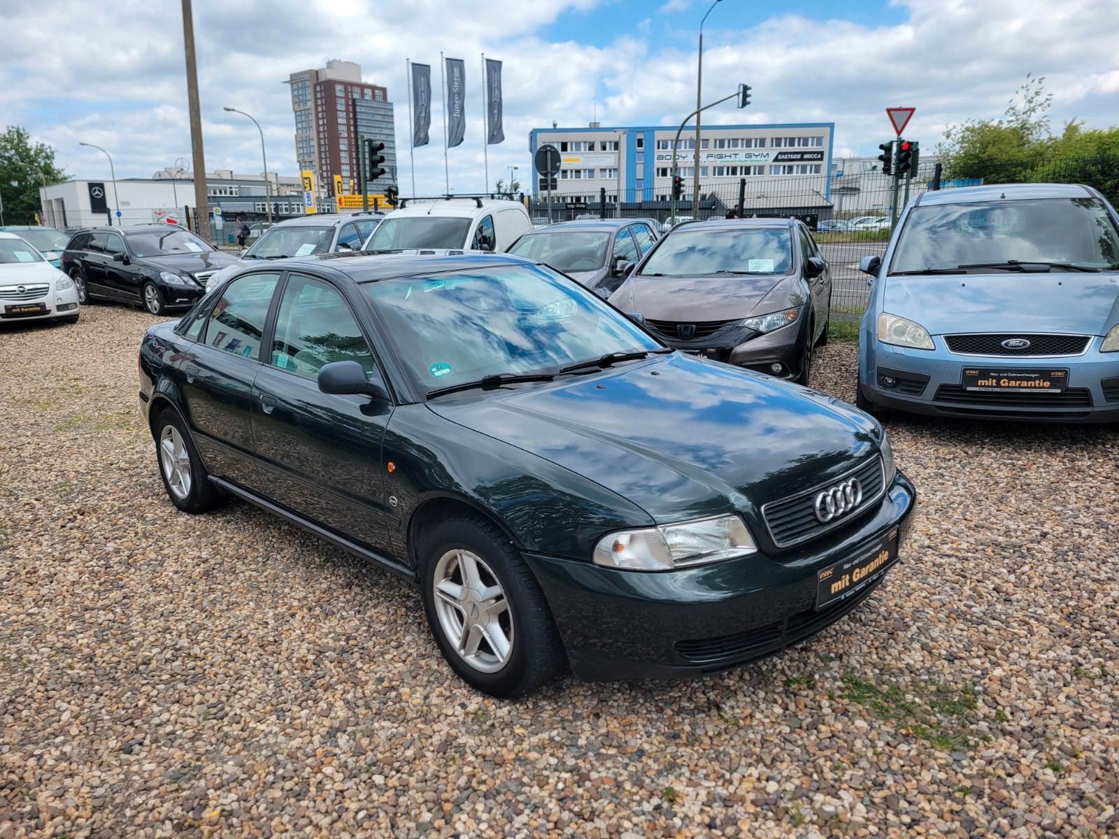 Audi A4 1.6