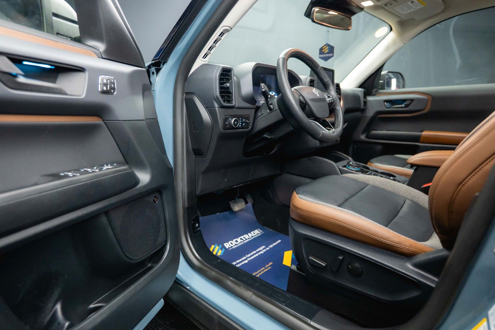 Fahrzeugabbildung Ford Bronco Sport 4x4 Outer Banks *LED*CarPlay*Pano*