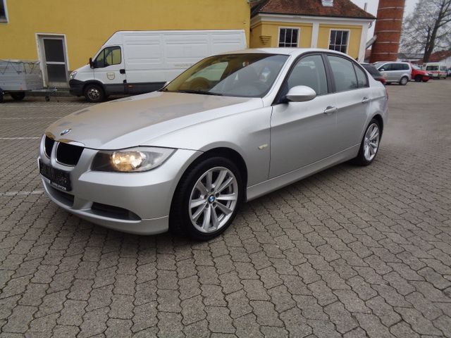 BMW 320 Baureihe 3 Lim. 320i