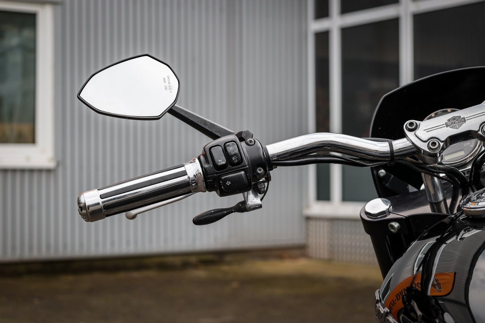 Fahrzeugabbildung Harley-Davidson XL1200L Cafe Racer Umbau -BSL 200er  Heckumbau--