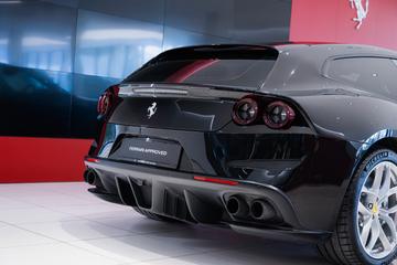 2018 Ferrari GTC4LUSSO — миниатюра 12