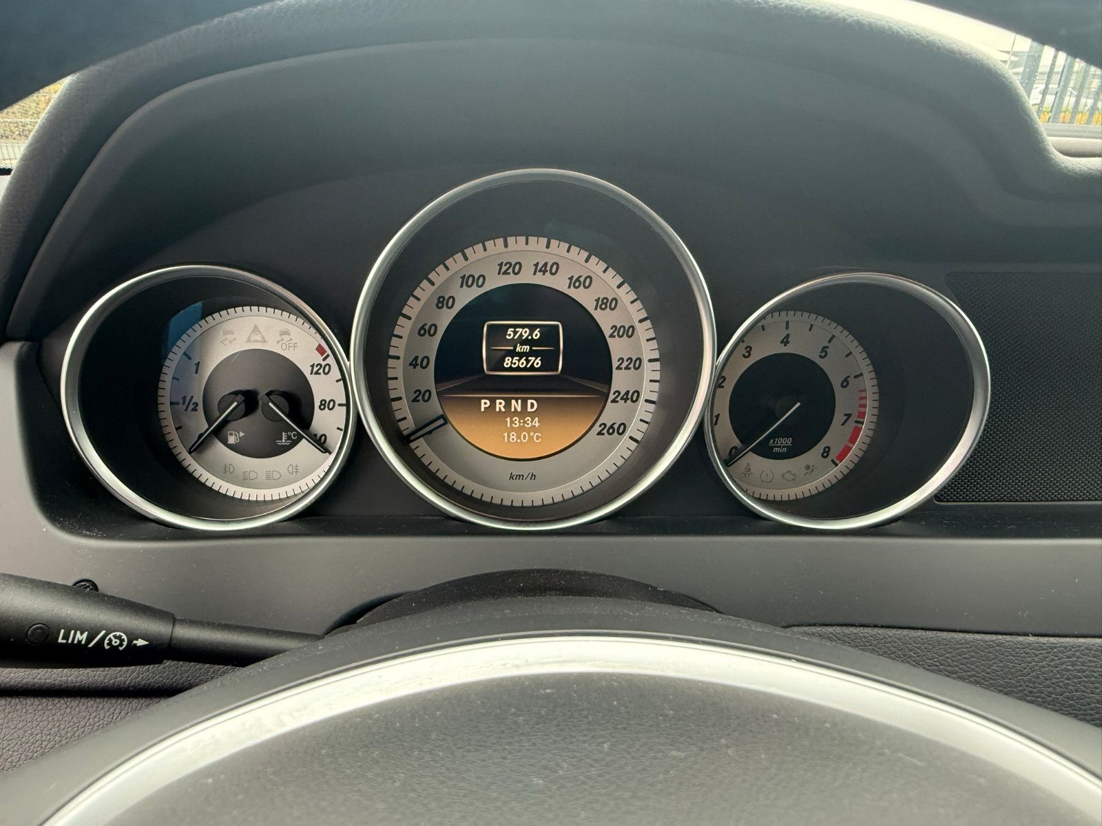 Fahrzeugabbildung Mercedes-Benz C 180 C -Klasse Lim. C 180 CGI BlueEfficiency