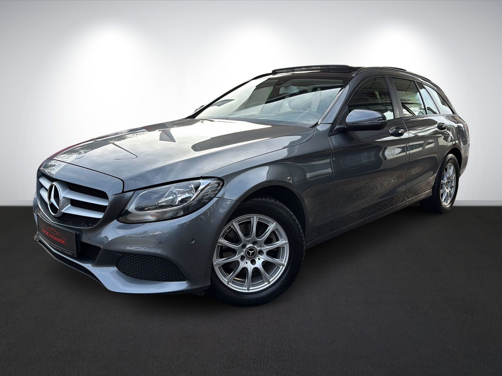 MERCEDES-BENZ C 200d T BlueTec *Panorama*SHZ*Navi*AHK*