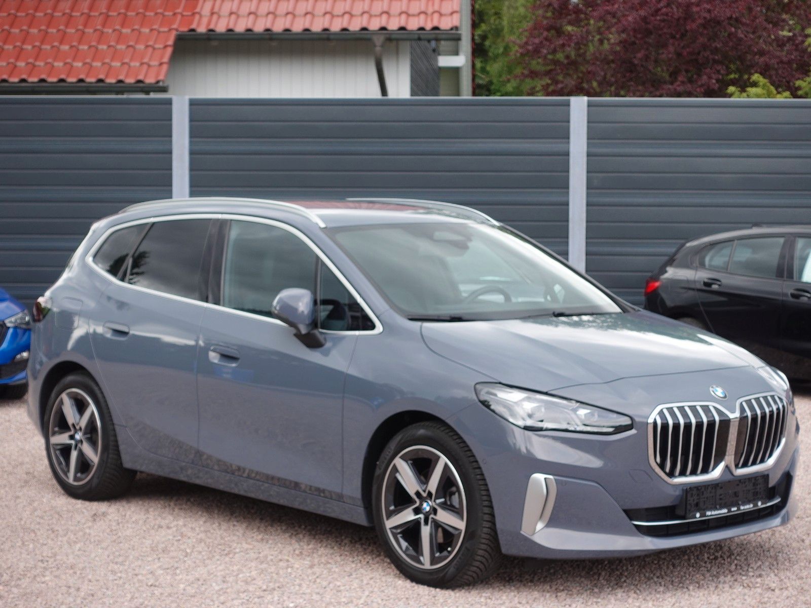 Fahrzeugabbildung BMW 218i Active Tourer Aut. DCT Ad.LED/AHK/el.Heckkl