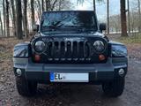 Jeep Wrangler 2.8l CRD Sahara Automatik - DUAL TOP - Jeep Wrangler: Schwarz