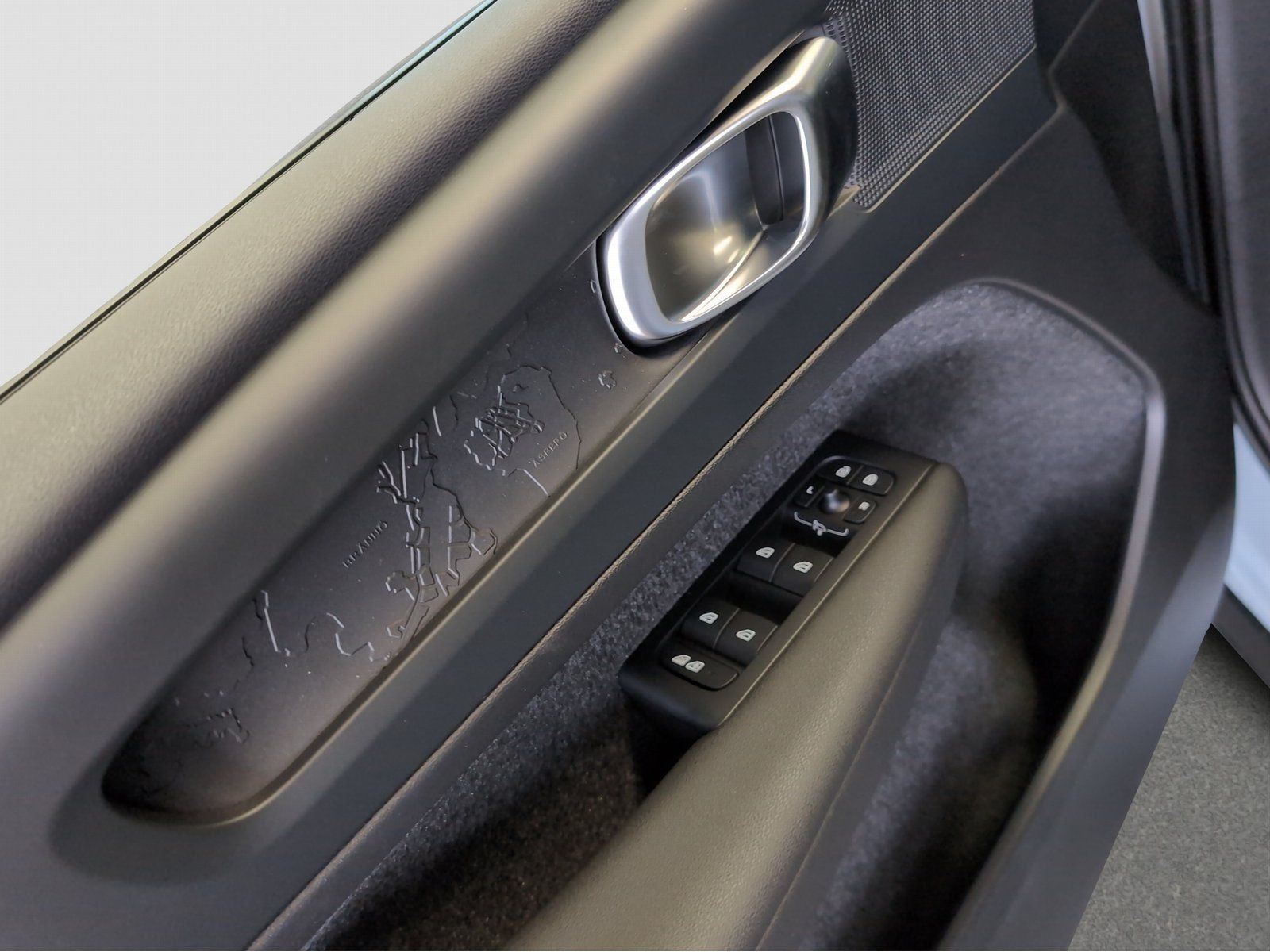 Volvo XC40 - Bild 12