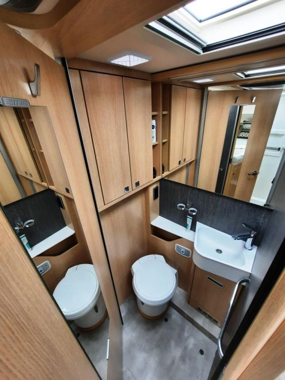 Fahrzeugabbildung HYMER / ERIBA / HYMERCAR B-Klasse ML T 780 BlackLine Verfüg./Autark/AHK/T