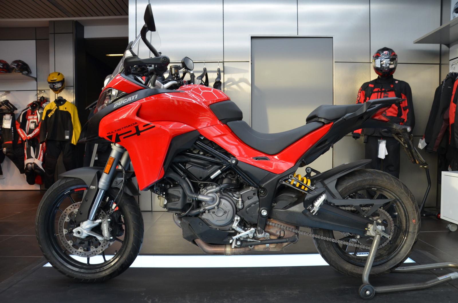 Ducati Multistrada V2 S