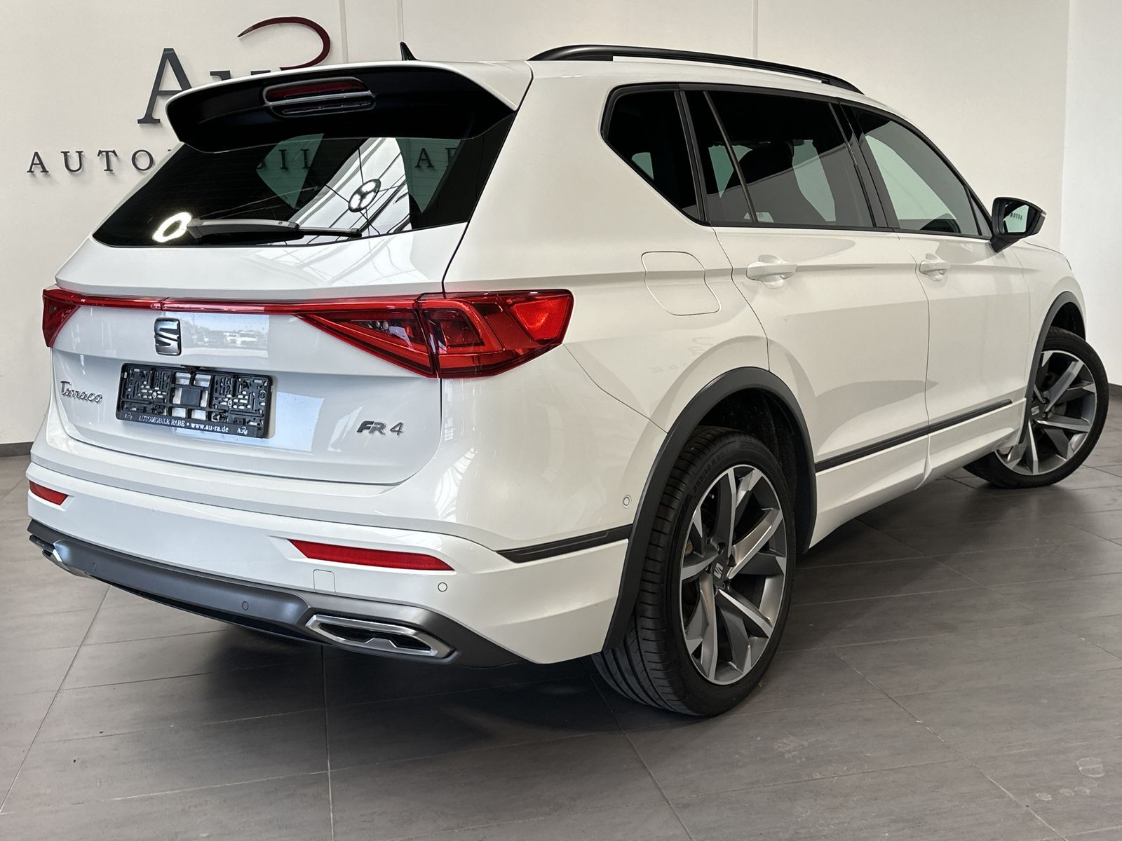 Fahrzeugabbildung SEAT Tarraco FR 4Drive NAV+LED+AHK+BEATS+PANO+20ZO+VC