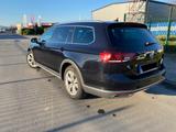 Volkswagen Passat Alltrack 2.0 TDI 4M Leder STHZG 8xRäder - VW Passat Alltrack von privat