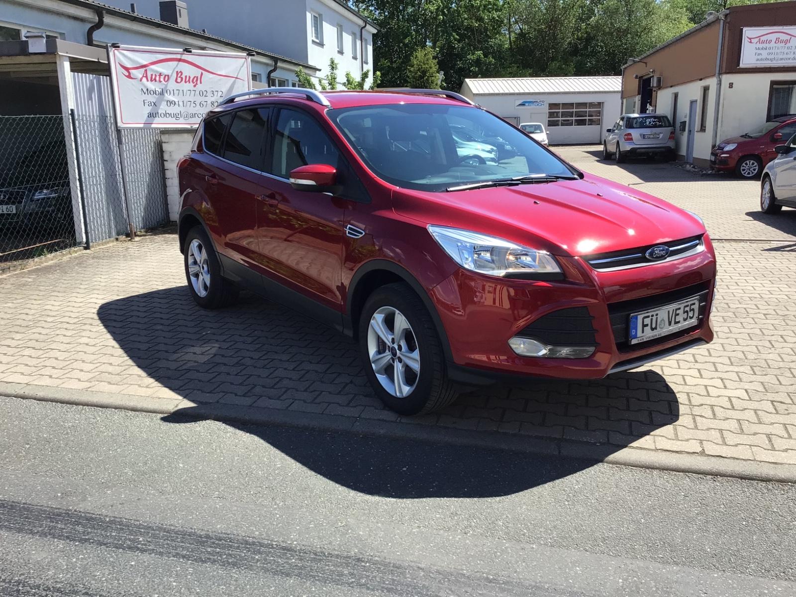 Ford Kuga Trend +Klima + Sitzheizung + Alufelgen 8x