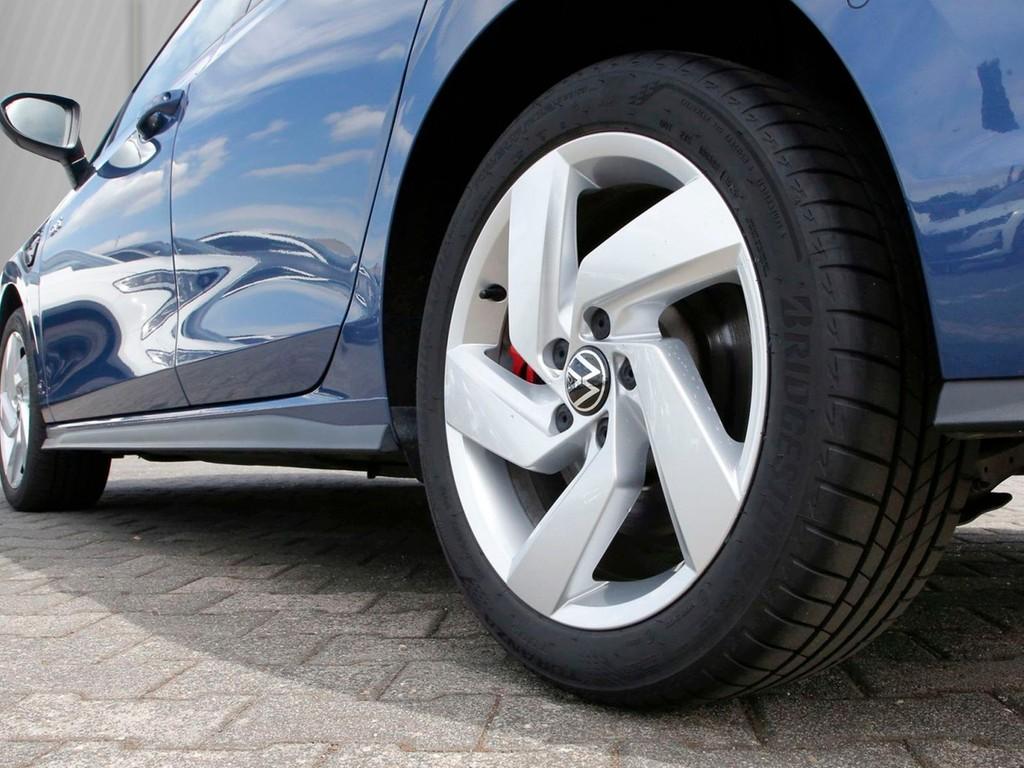 Volkswagen Golf VIII GTE 1.5 TSI eHybrid 200 kW 17" ACC AHK, миниатюра 5