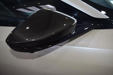 صورة مصغرة 17 لـ 2017 Aston Martin DB11