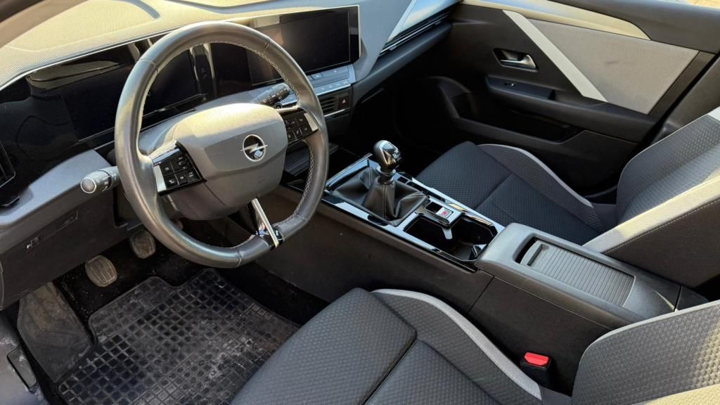 Autohaus Zimpel - Opel Astra Edition 1.2 Klimaautomatik+DAB+LED+CarPlay - Bild 9 Autohaus Zimpel - Opel Astra Edition 1.2 Klimaautomatik+DAB+LED+CarPlay - Bild 9