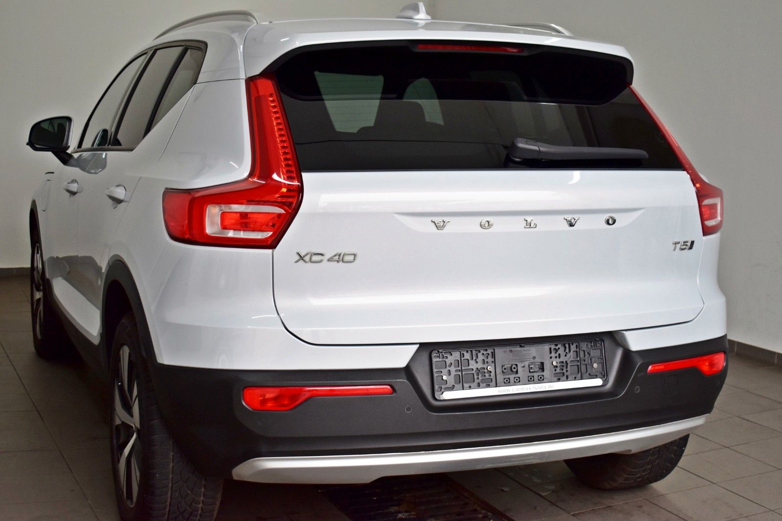 Fahrzeugabbildung Volvo XC40 Inscription T5, T.Leder,Navi,LED,SH,DAB