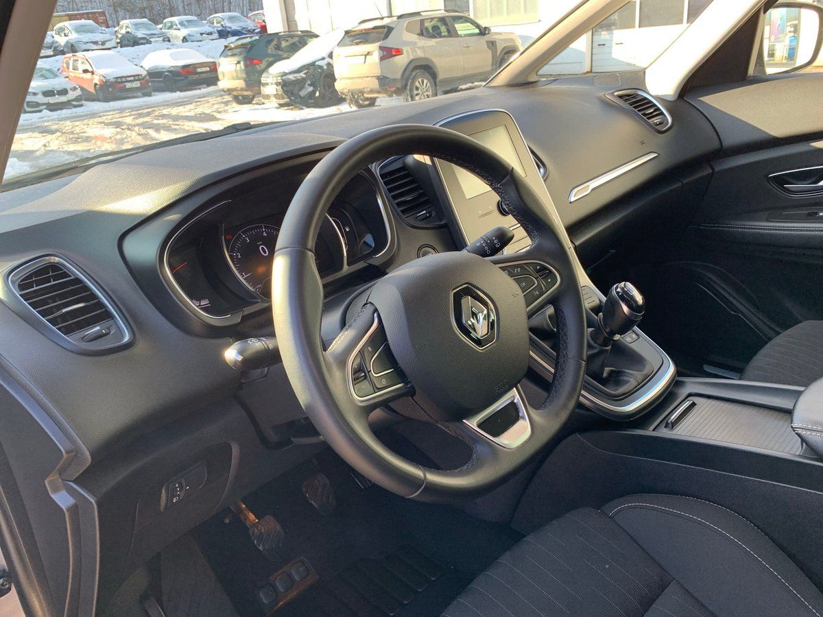 Renault Scenic - Bild 10
