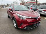 Toyota C-HR Hybrid Flow, 1. Hand, Tüv neu! - rote Toyota C-HR