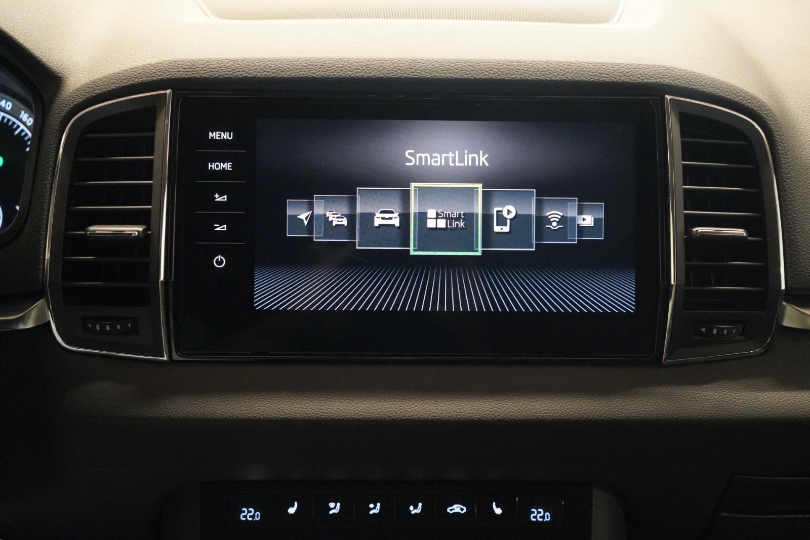 Skoda Karoq 1.5 TSI DSG Style*Unfallfrei*1.Hand*LED*