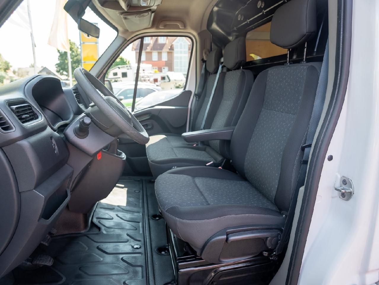 Fahrzeugabbildung Opel Movano B Kasten/Kombi HKa L2H2 3,5t