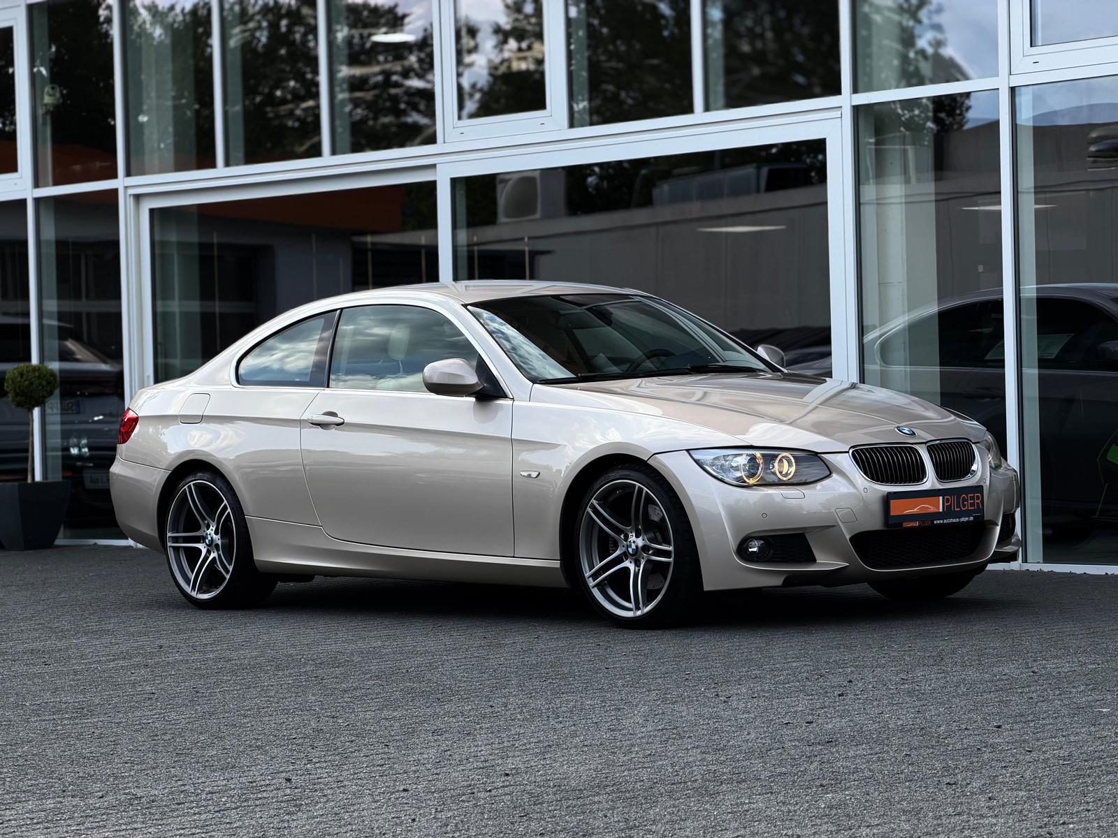 BMW E92 325i LCI Coupe*Sport*Shz*AC*Rollo*Xenon*6Zyl