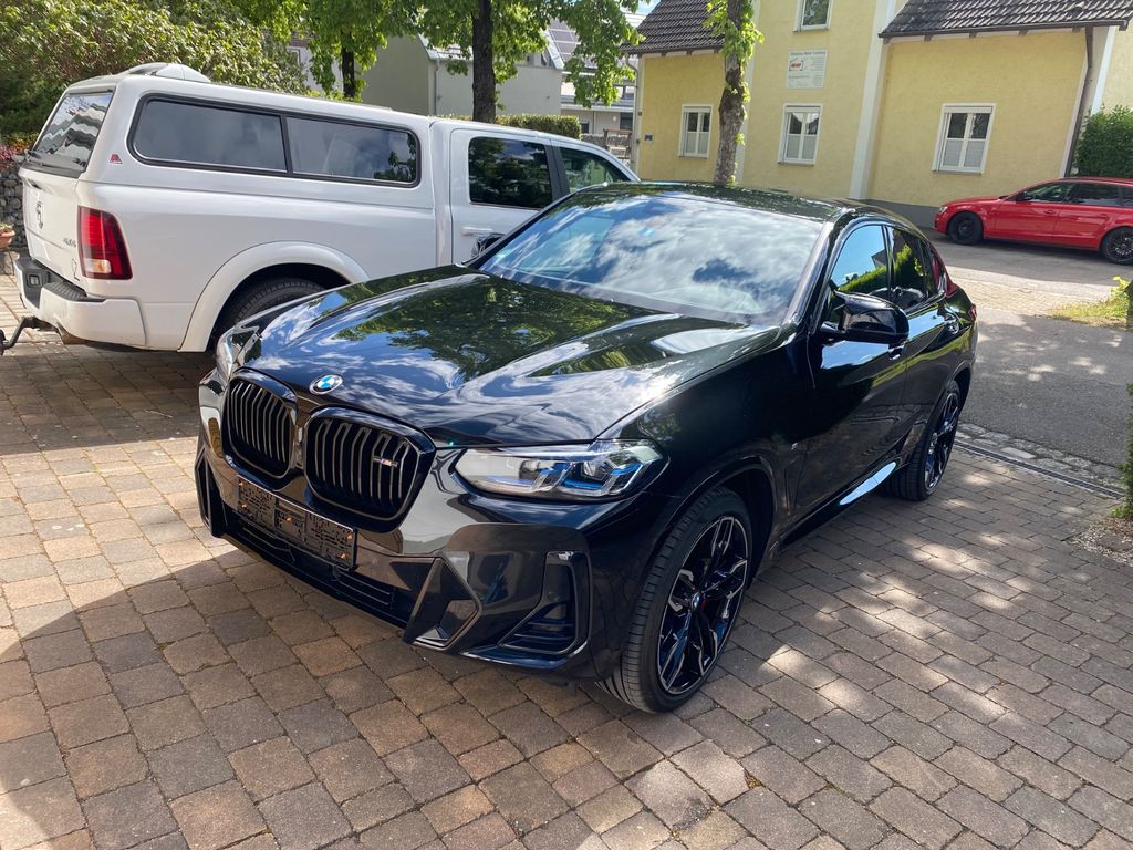 Image of BMW X4 M40