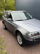 BMW X3 TÜV NEU| KLIMA| PANO| TOP - gebrauchte BMW X3 aus dem Jahr 2005