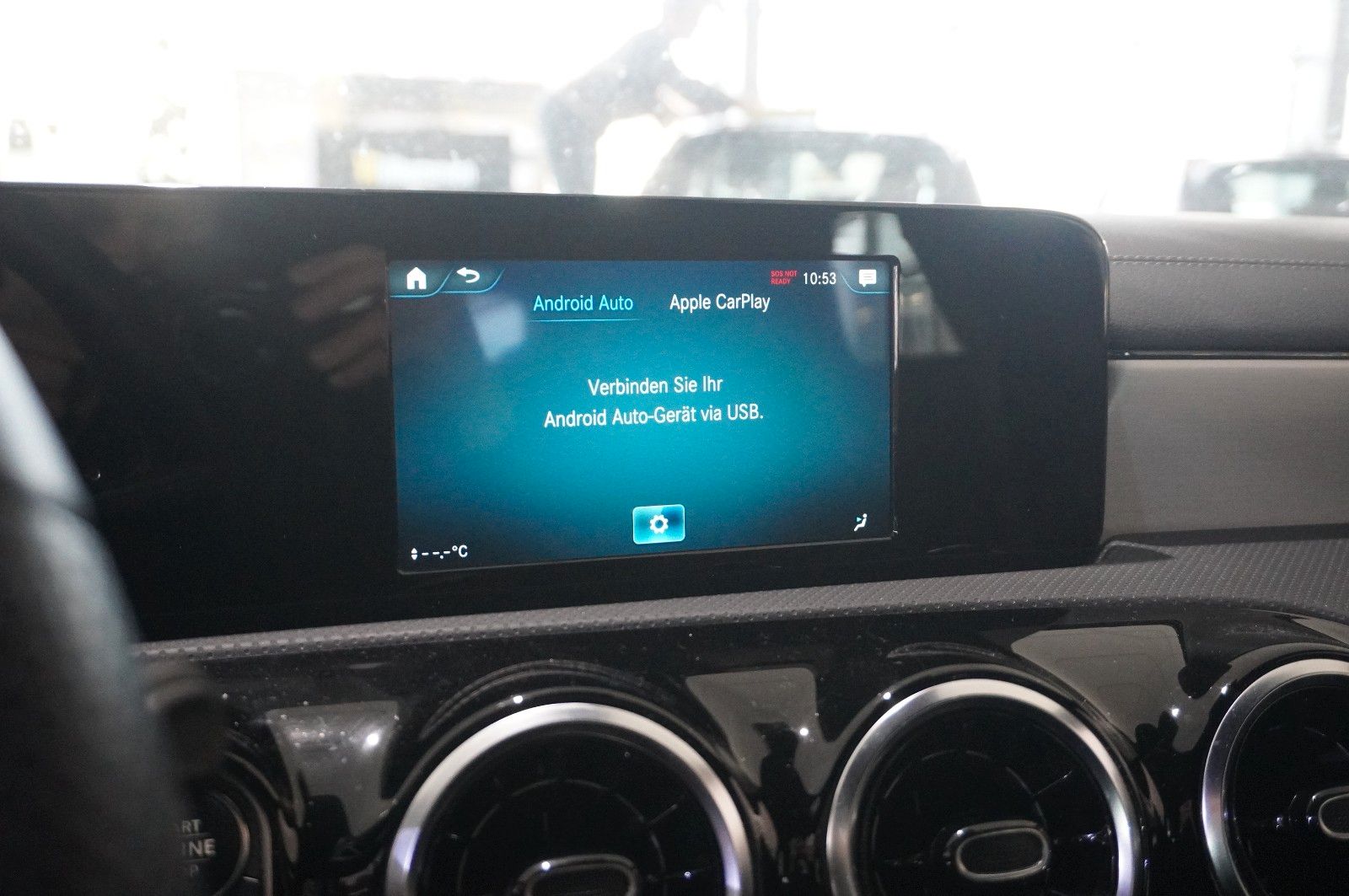 Fahrzeugabbildung Mercedes-Benz CLA SB 200 AMG LINE 7G-DCT NAVI/LED/KAMERA/DAB+