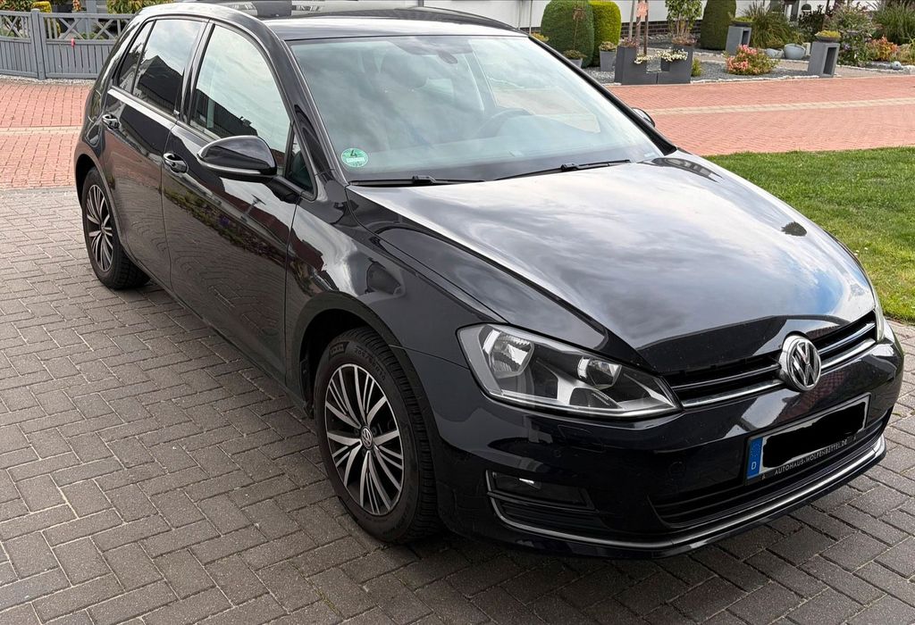 Image of Volkswagen Golf