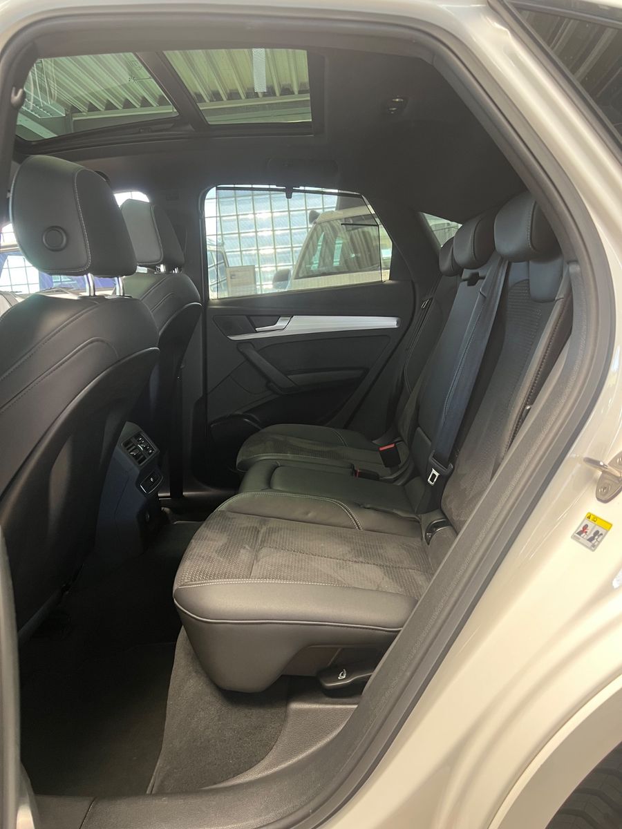 Fahrzeugabbildung Audi Q5 Sportback 40 TDI quattro S line *VIRTUAL*PANO