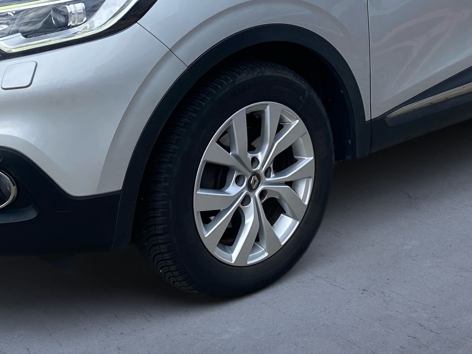 Fahrzeugabbildung Renault Kadjar 1.2 TCe 130 Automatik Limited *NAV*KAMERA