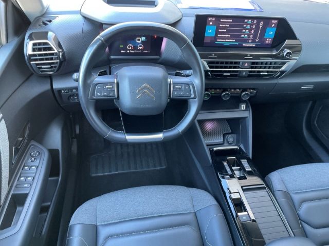 Fahrzeugabbildung Citroën C4 1.2 PureTech 155, Shine Autom. AHK, Navi, Kam
