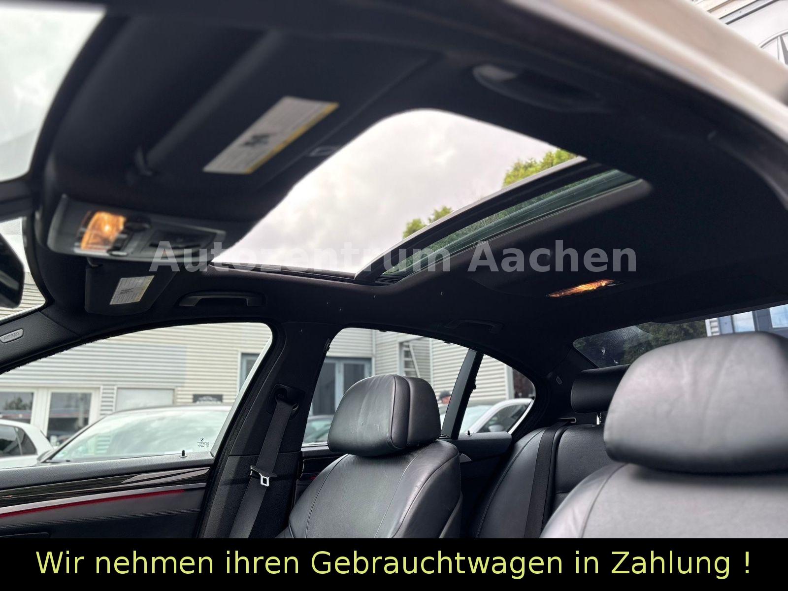 BMW Série 550i Pack-M 4.4 V8 408ch - B&O - Affichage tête haute - Sièges à mémoire éléctriques - Toit ouvrant