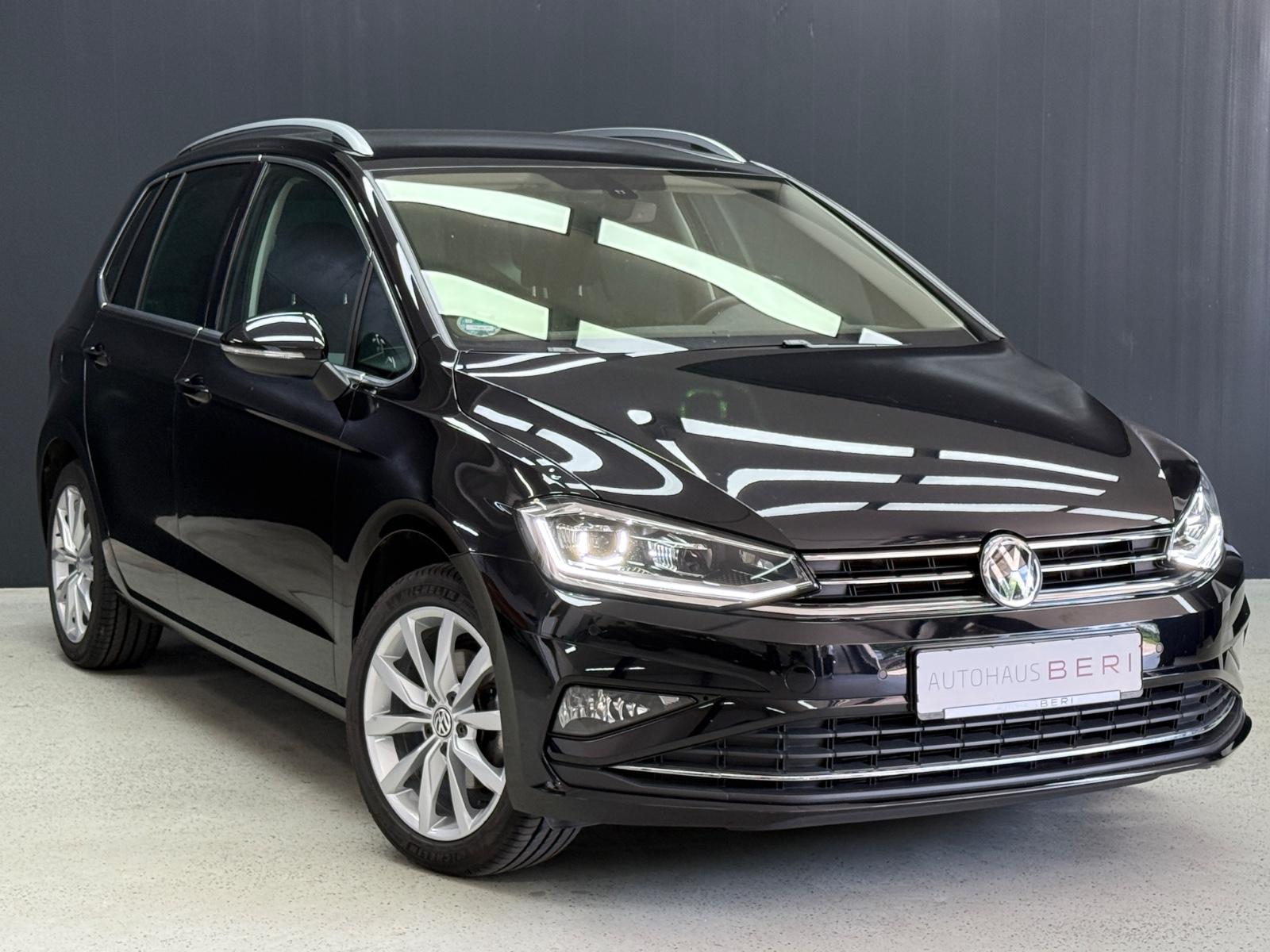 Volkswagen Golf Sportsvan VII Highline*AHK*Kamera*ACC*LED