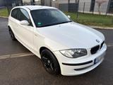 BMW E87 118i - BMW 118: Coupe, 118i